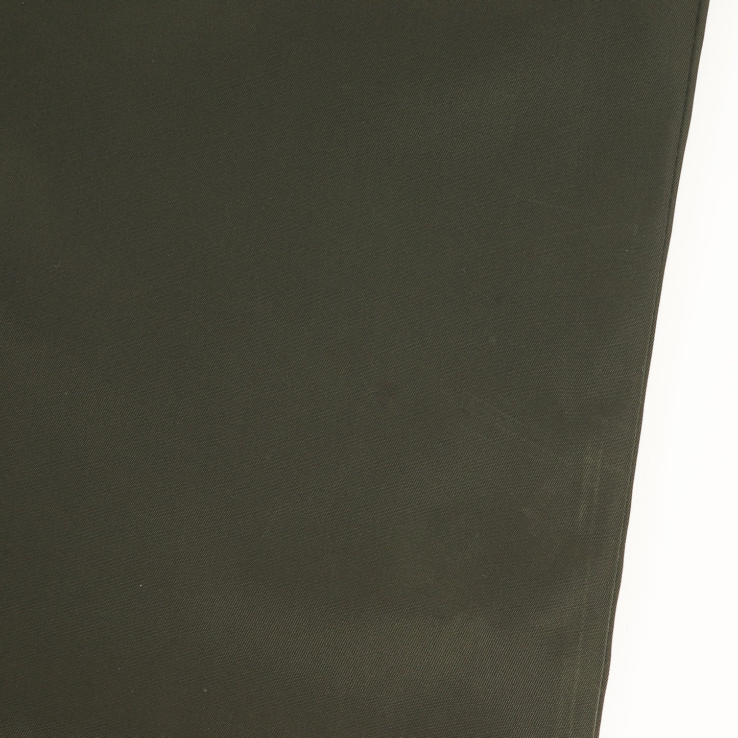 トライアングルロゴパッチ ナイロン トラックパンツ