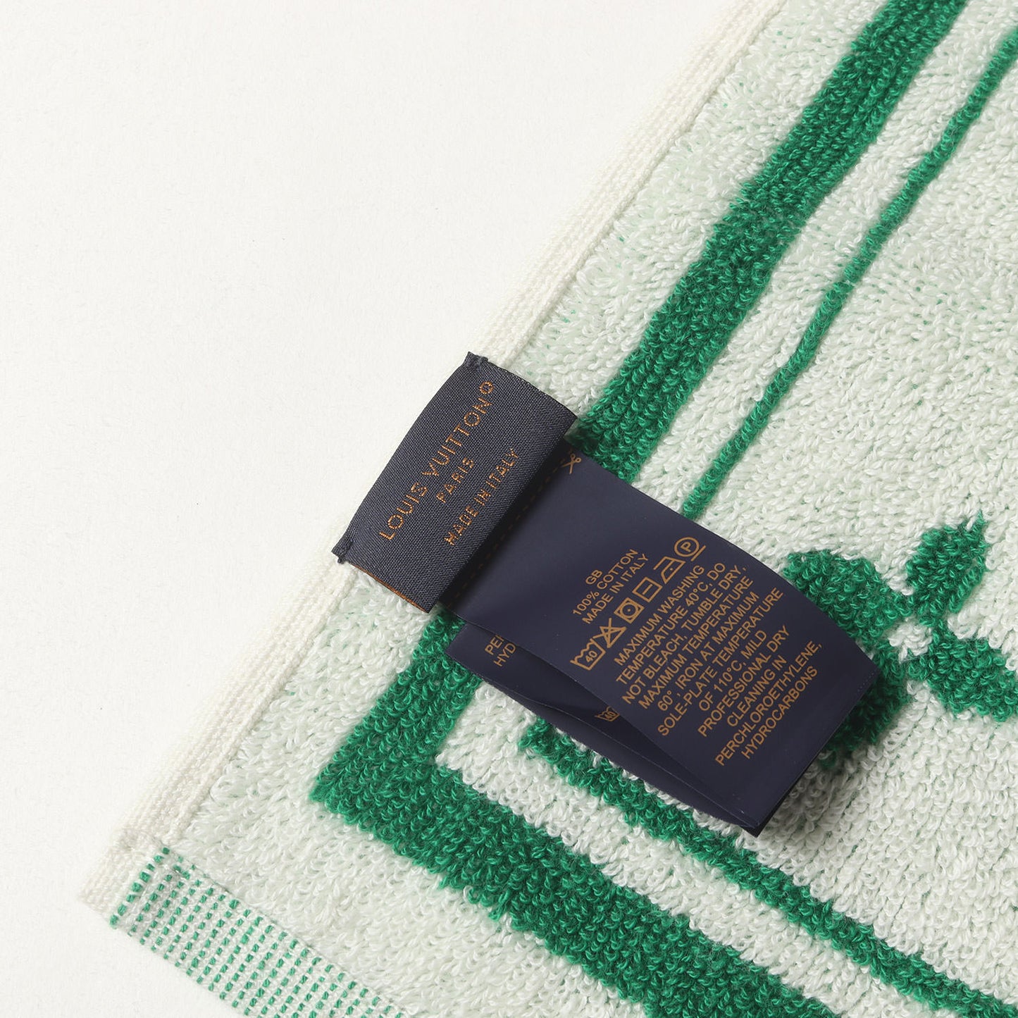 LV モノグラム セルヴィエット ビーチタオル (M77752)