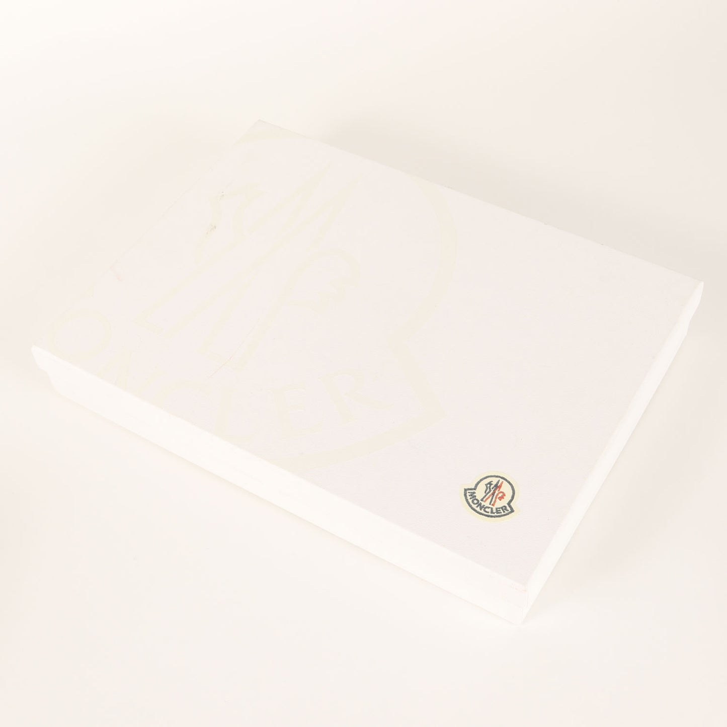 ロゴパッチ付き シャイニー ナイロン ダウン マフラー (SCIARPA)