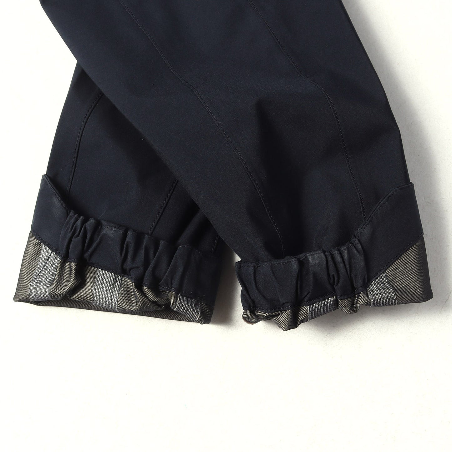 GORE-TEX 止水ジップ フーデッド ナイロン ジャケット / HERNO Laminar GI013UL-11107-9290
