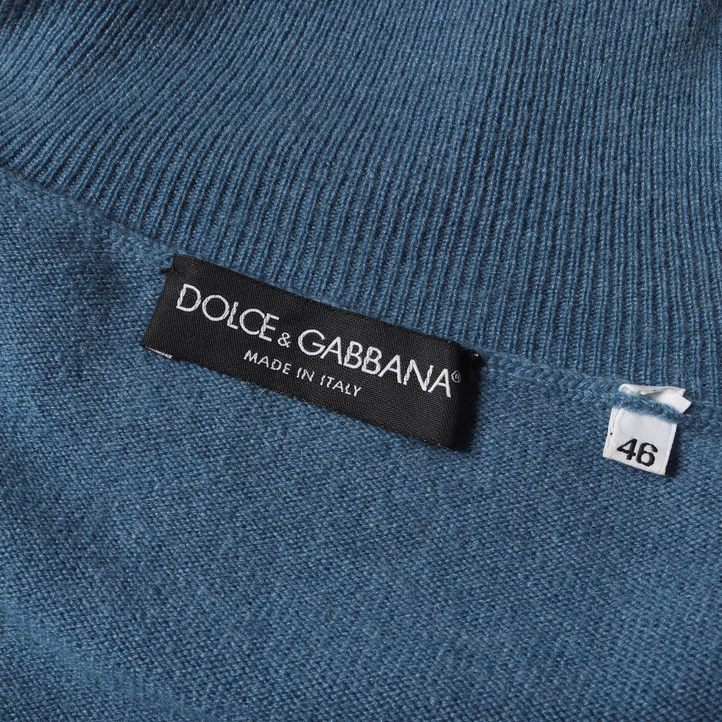 タートルネック カシミヤニット