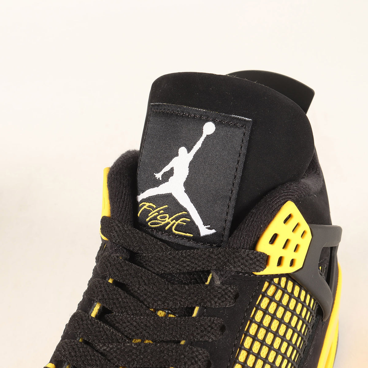 AIR JORDAN 4 RETRO THUNDER (DH6927-017 / 2023年製)