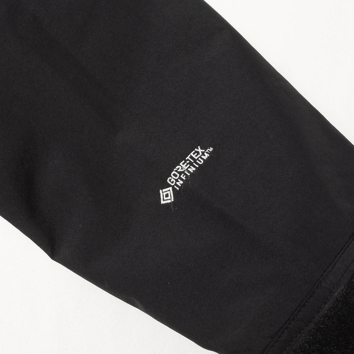 GORE-TEX INFINIUM マウンテンライト デニム ジャケット (Mountain Light Denim Jacket)
