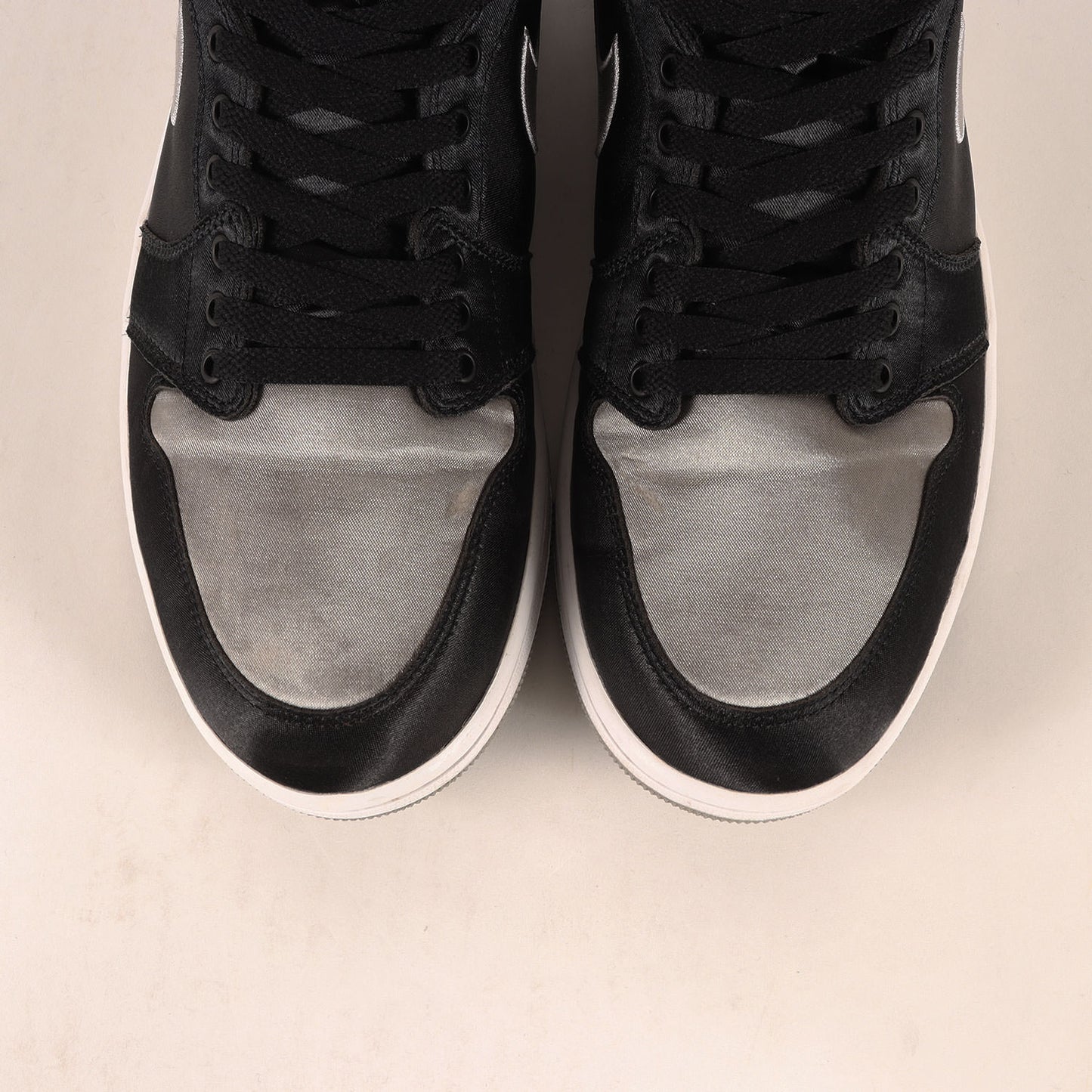 WMNS AIR JORDAN 1 RETRO HI OG SATIN SHADOW (FD4810-010)