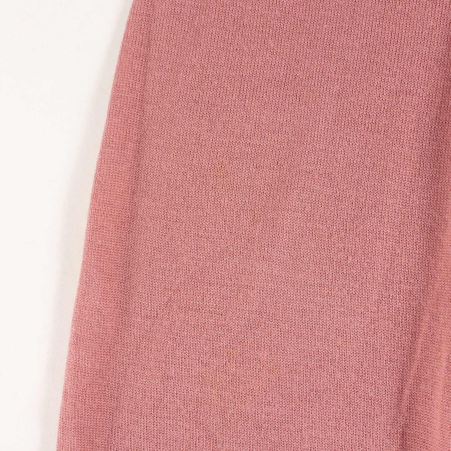 ロゴ刺繍 ハイゲージ ウール ニット カーディガン (253080 320P) / ディープVネック LONDON