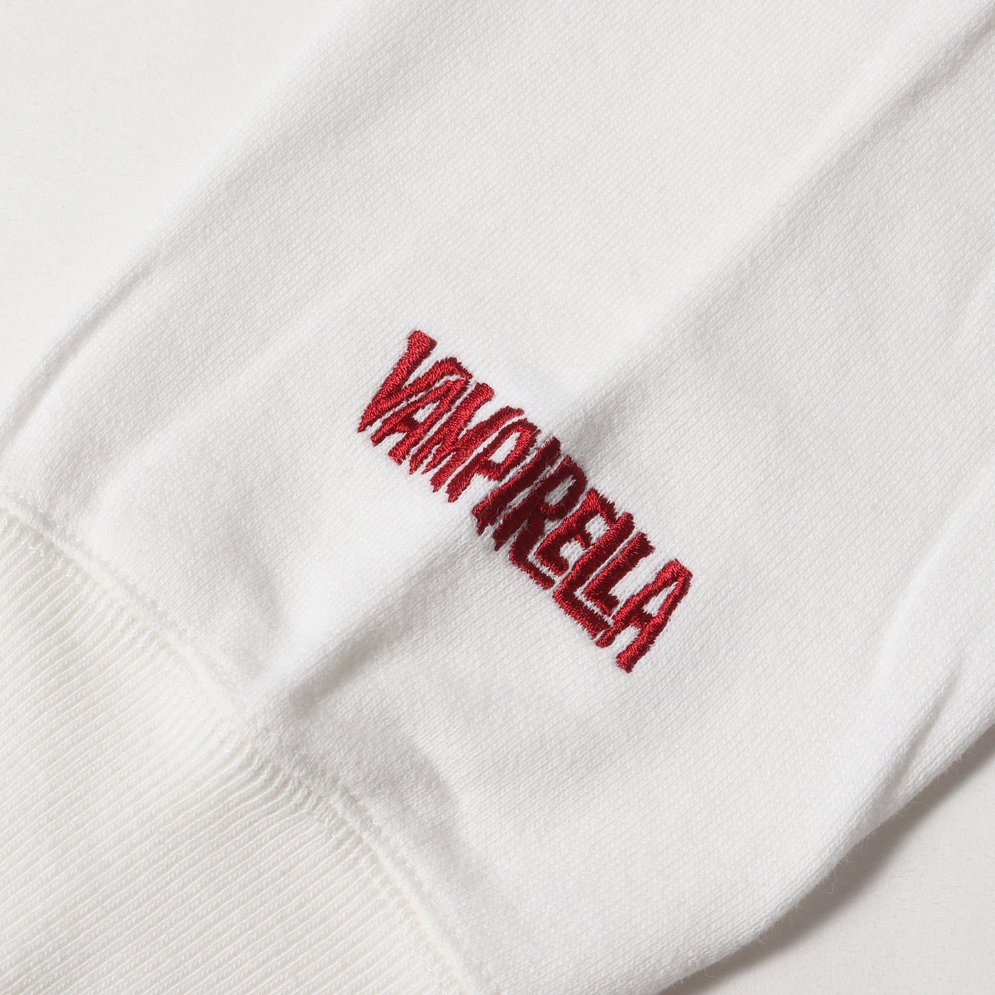 22AW × VAMPIRELLA Jose Gonzalez グラフィック ロゴ スウェット (VAMPIRELLA THE HUNTRESS SWEAT 02223CS14) / トレーナー プルオーバー 裏毛