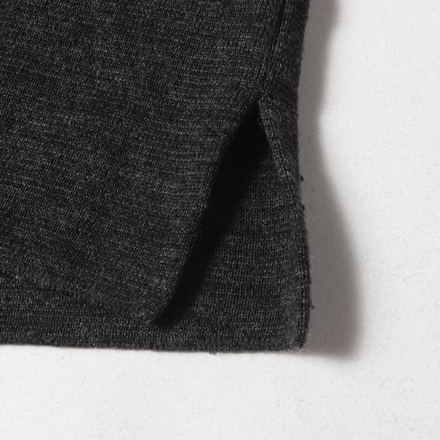 モックネック アクルウールナイロン ニット (133530001) / セーター プルオーバー 定番 ベーシック