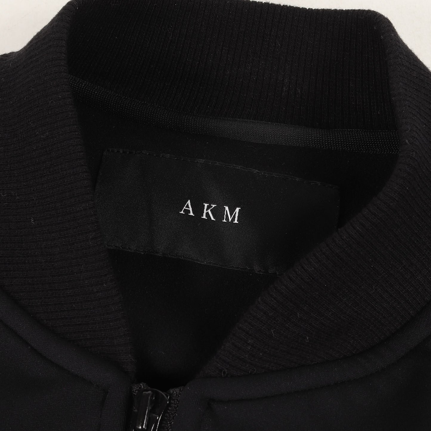 22AW ストレッチ ナイロン ギャザー ジップ ボンバー ジャケット (STRETCH ENERGY GATHER BOMBER B434 PET111) / ブルゾン