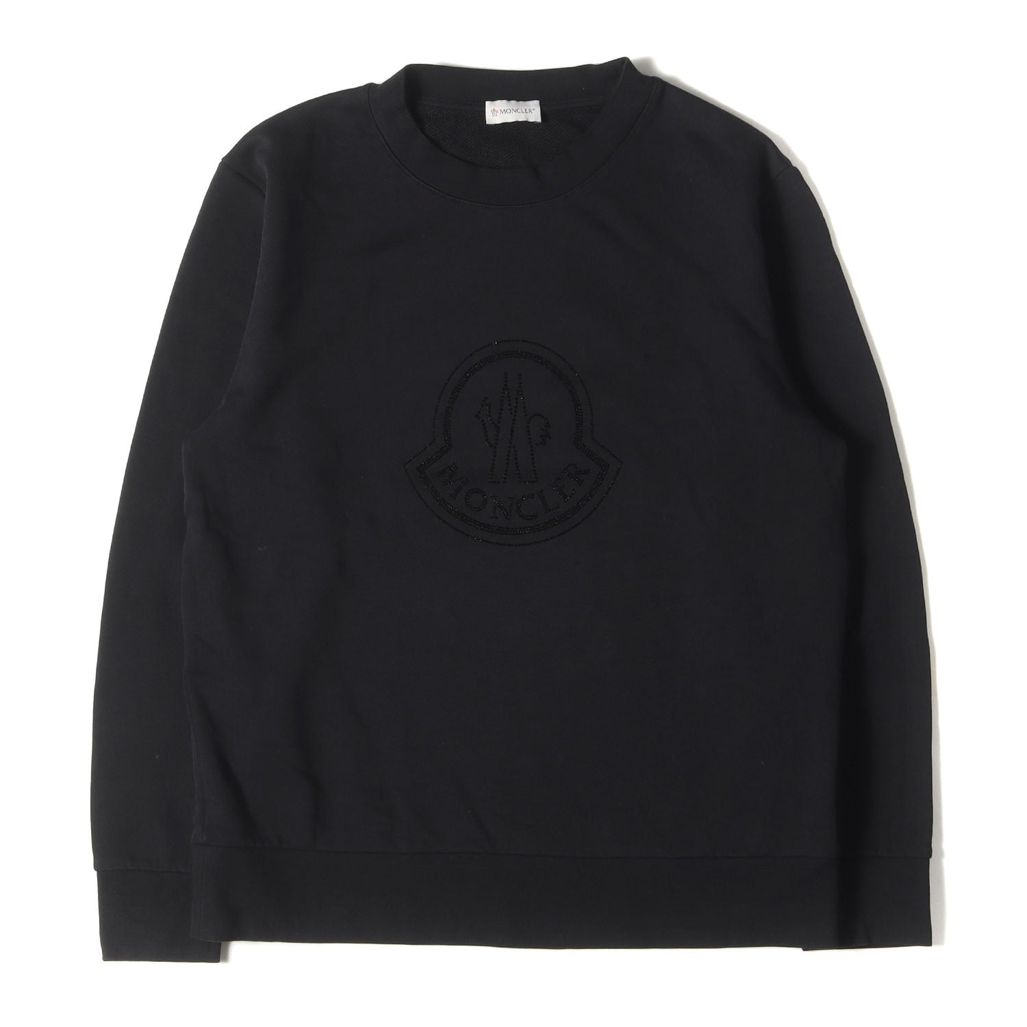 MONCLER (モンクレール) 23AW アイコン クリスタル ラインストーン スウェット (MAGLIA GIROGOLLO  I20938G00053 899TR) / トレーナー プルオーバー 裏毛 定番 ベーシック ラグカジ ラグジュアリー カジュアル -  ブランド古着の通販・買取 | BEEGLE by Boo-Bee