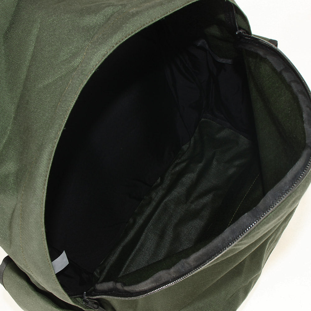 ナイロン デイパック (DAY PACK L) / リュック 鞄 大型 special made PCポケット対応