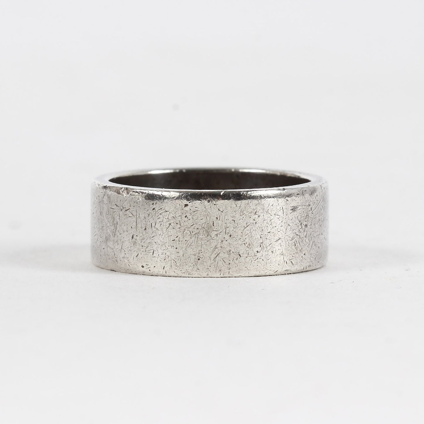 金メタル付き 平打ちリング