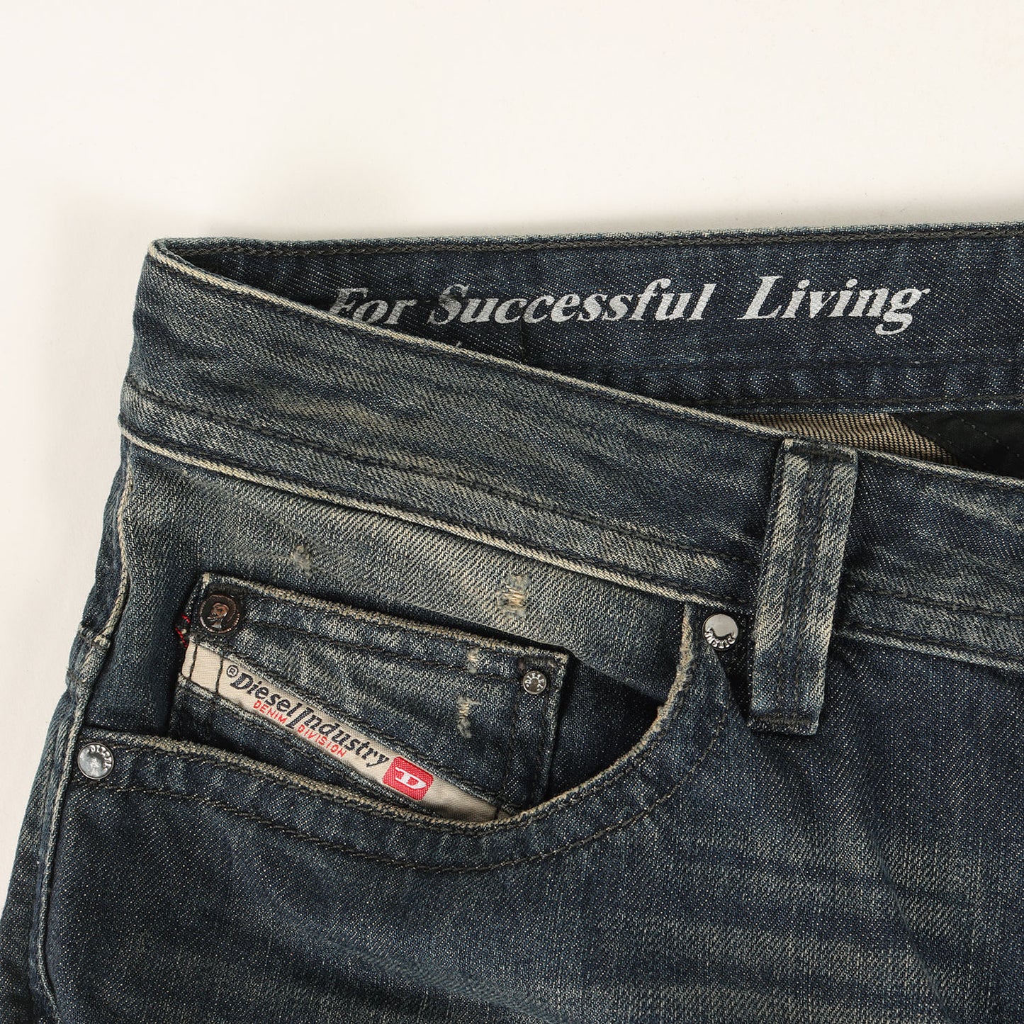 ヴィンテージ加工 ストレート テーパード デニム パンツ (THAVAR) / クラッシュ リペア ジッパーフライ ジーンズ