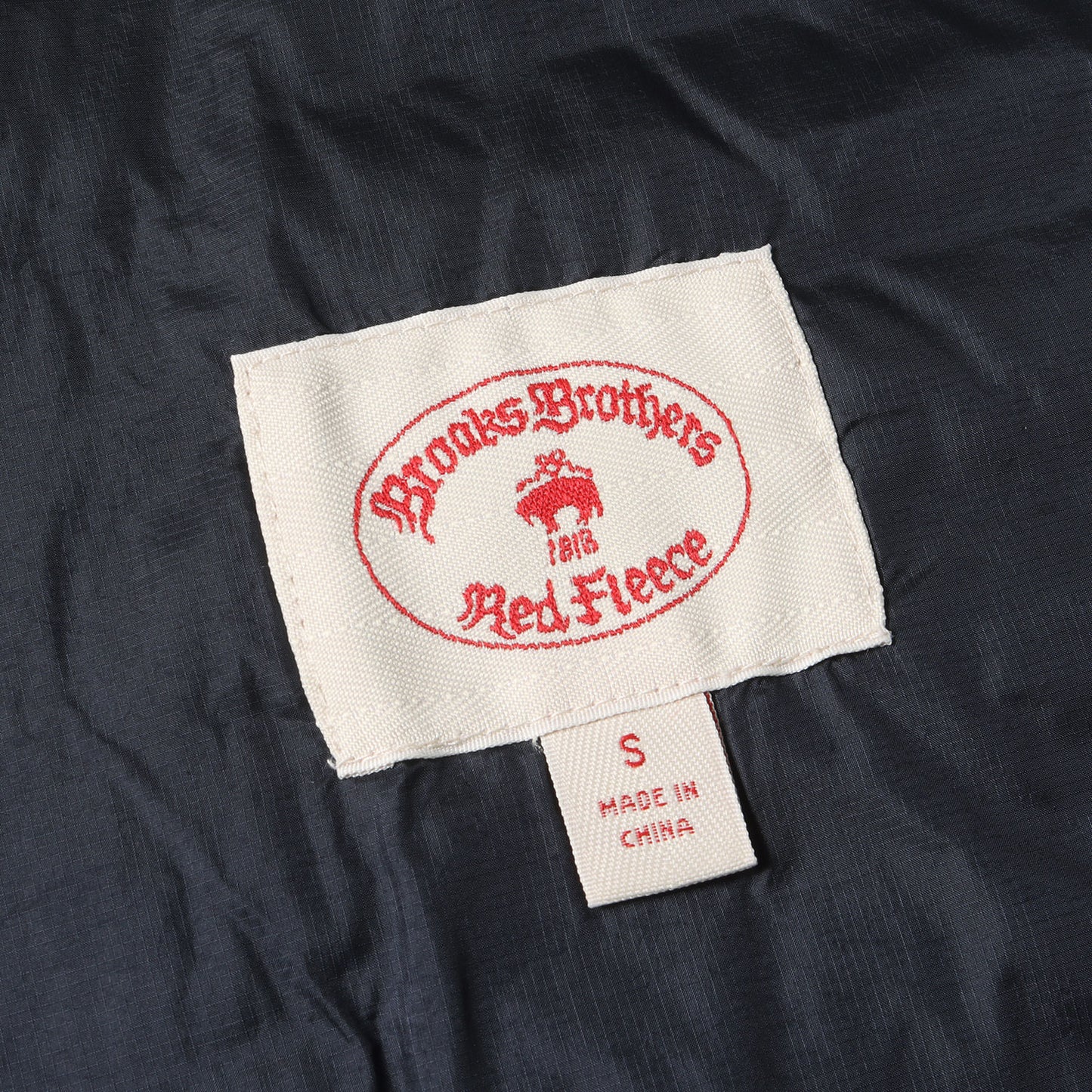 マイクロリップストップ ナイロン ダウンベスト / Red Fleece