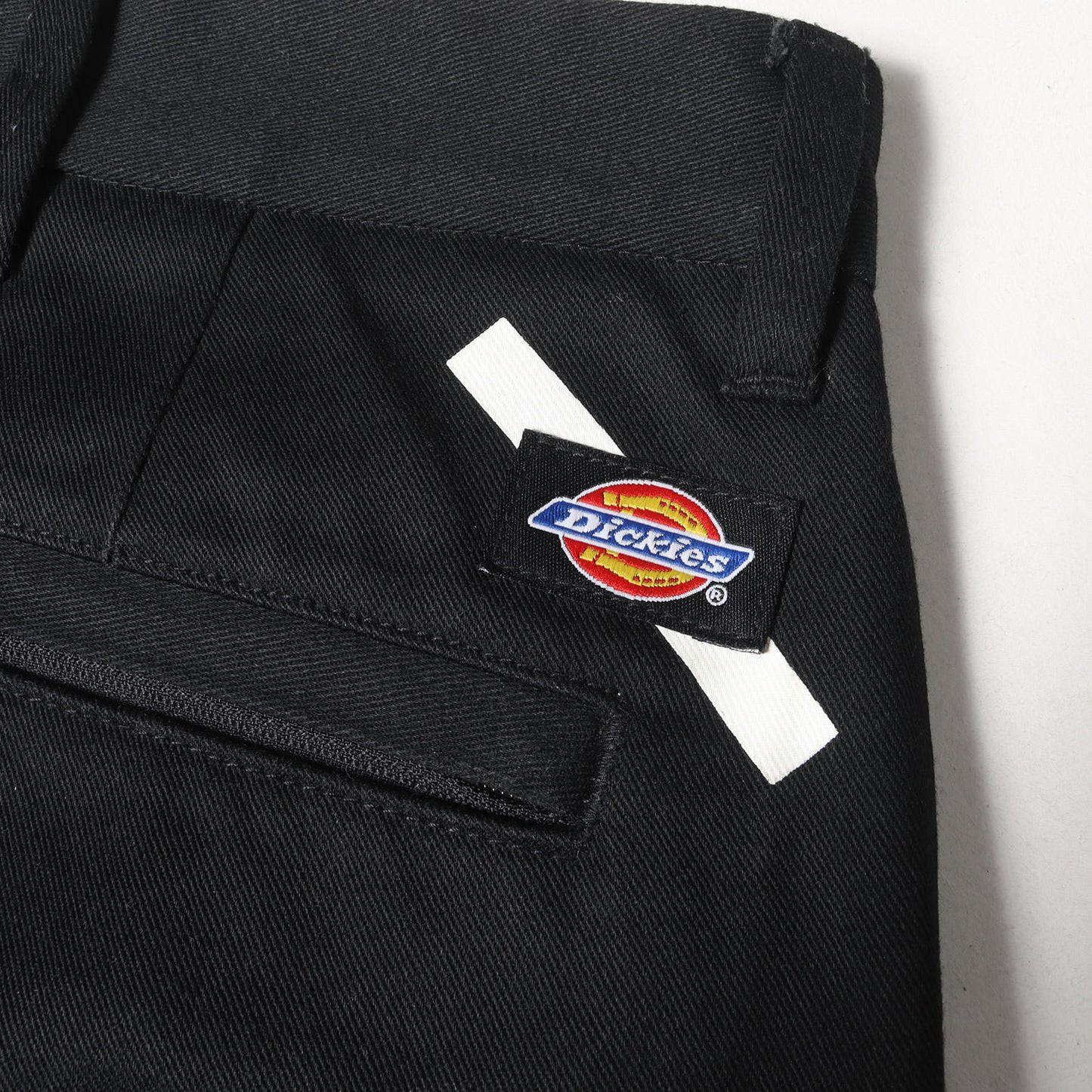× Dickies バック アイコン コットン ツイル チノパンツ (Murphy Crop Pant BBS-21010-A)