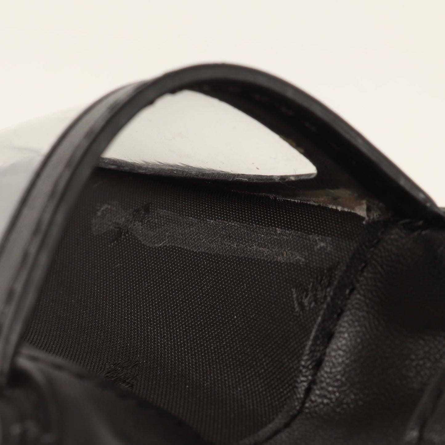 MKロゴ モノグラム レザー カードケース / パスケース 二つ折り