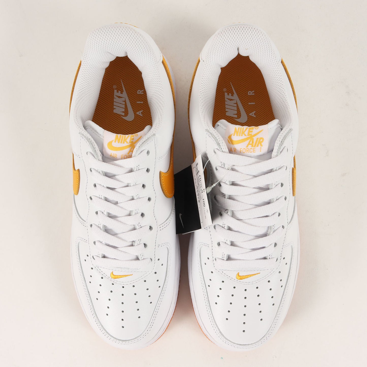 23SS AIR FORCE 1 LOW RETRO QS WATERPROOF (FD7039-100) / ローカット レザー スニーカー 防水 AF1 定番 ベーシック