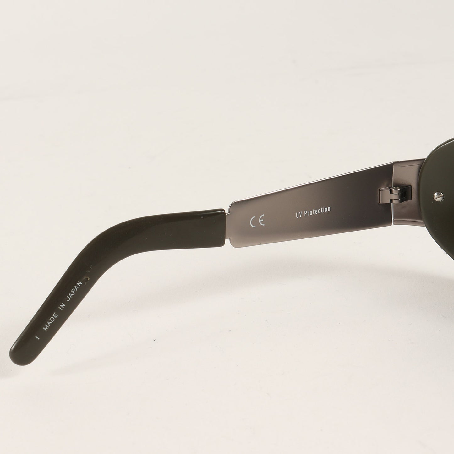 90s オーバル ラウンドシェイプ アセテート メタル サングラス (52-6202)