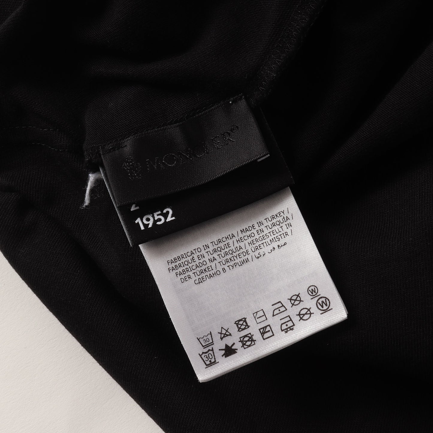 22SS グラフィック ロゴ カットソー (H10928D00001 829HP) / GENIUS 1952