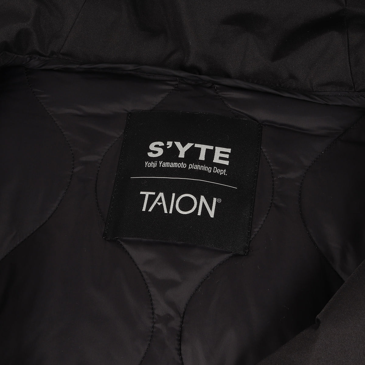 24AW × TAION フーデッド ジップ ダウンジャケット (QUILTED DOWN PARKA UB-Y05-920)