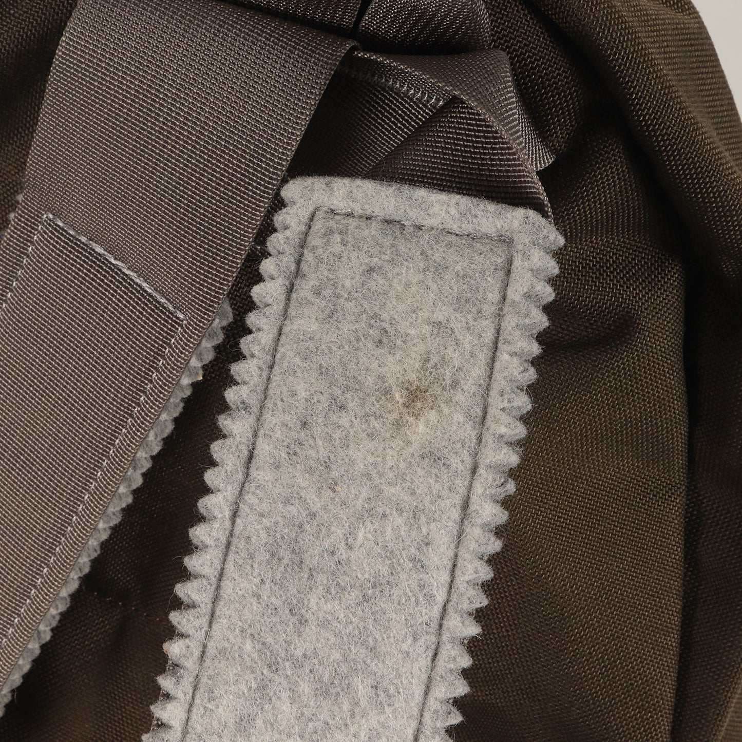 23AW × SIERRA DESIGNS レザー 切替 ナイロン リュック (SIERRA DESIGNS × SD Daytripper Classic) / 20th アニバーサリーコラボレーション