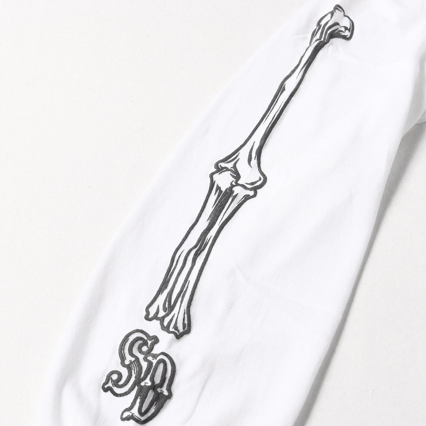23AW × ANOTHER HEAVEN ボーンズ ロゴ ロングスリーブ Tシャツ (AH × SD Bones Logo LS)