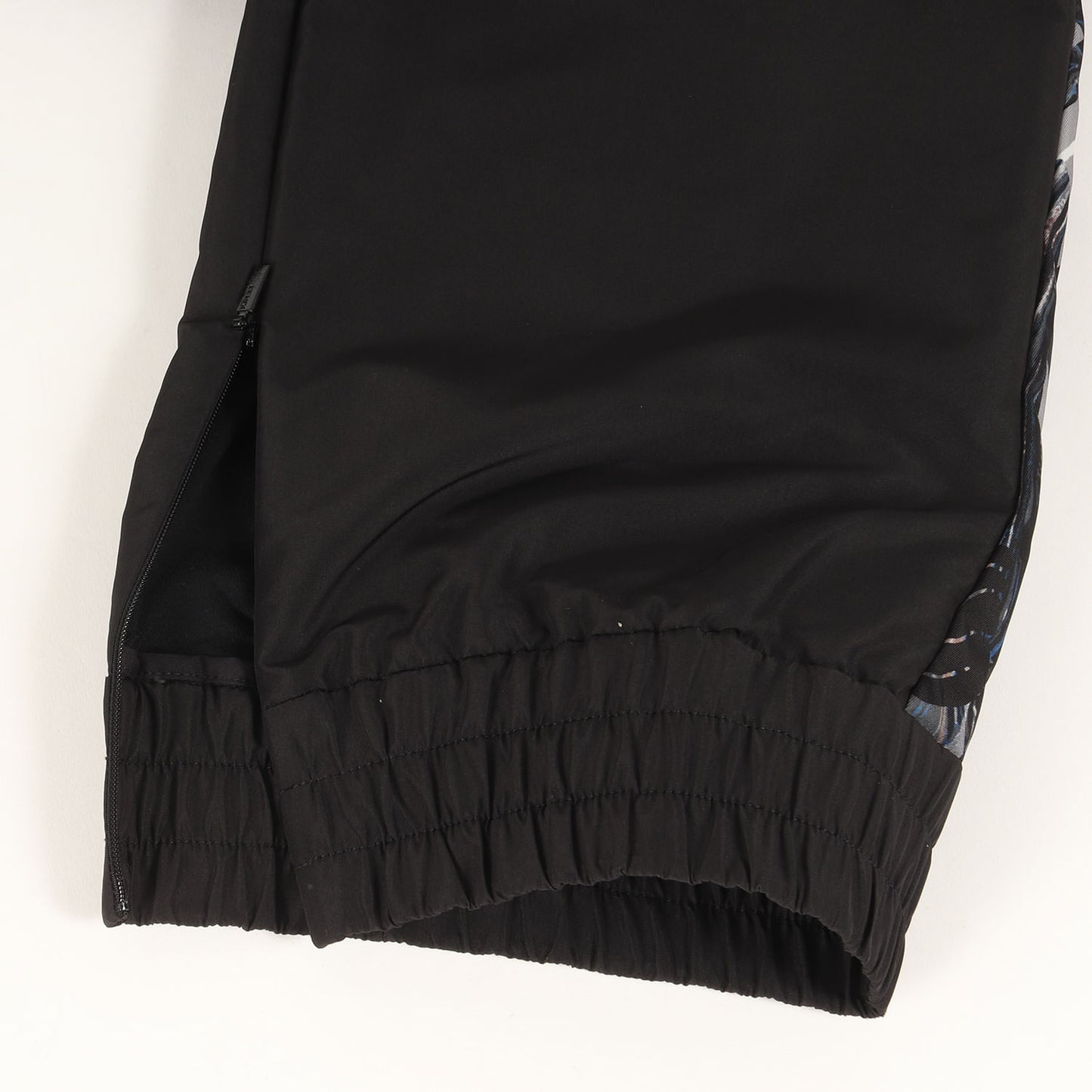 21AW サイド FF ズッカ ジオメトリック パテッド トラック イージー パンツ (PANTALONE FB0752 AIYB)