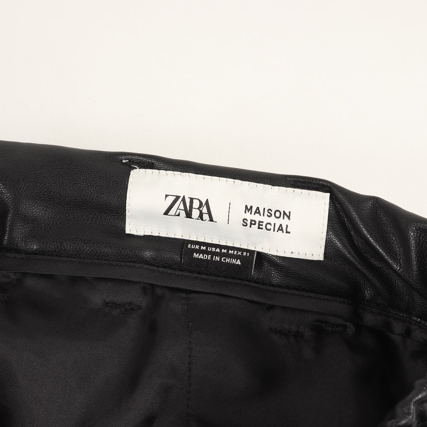 23AW × ZARA 2タック PUレザー ワイド バギー パンツ (Fake Leather Wide Leg Pants 9621/622) / ジッパーフライ