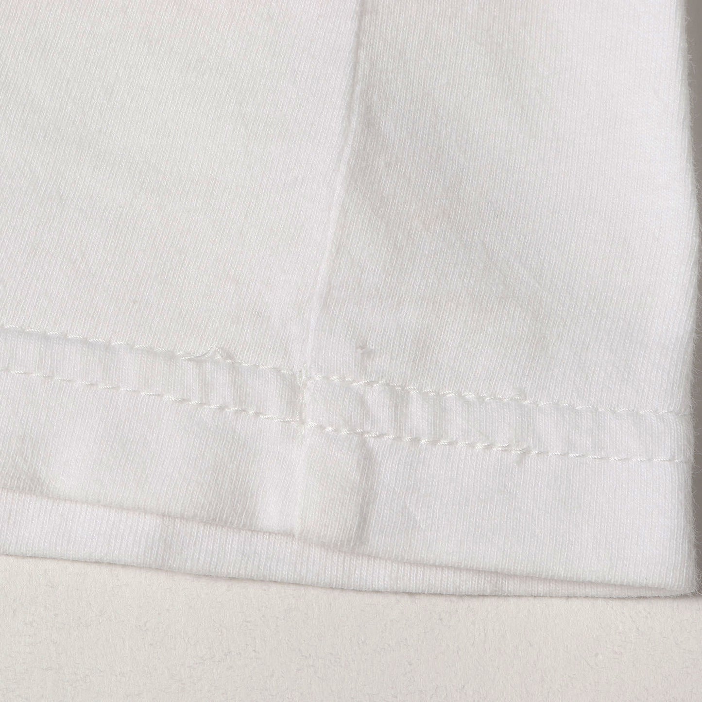 × Disney MICKEY MOUSE グラフィック Tシャツ / MADE IN JAPAN