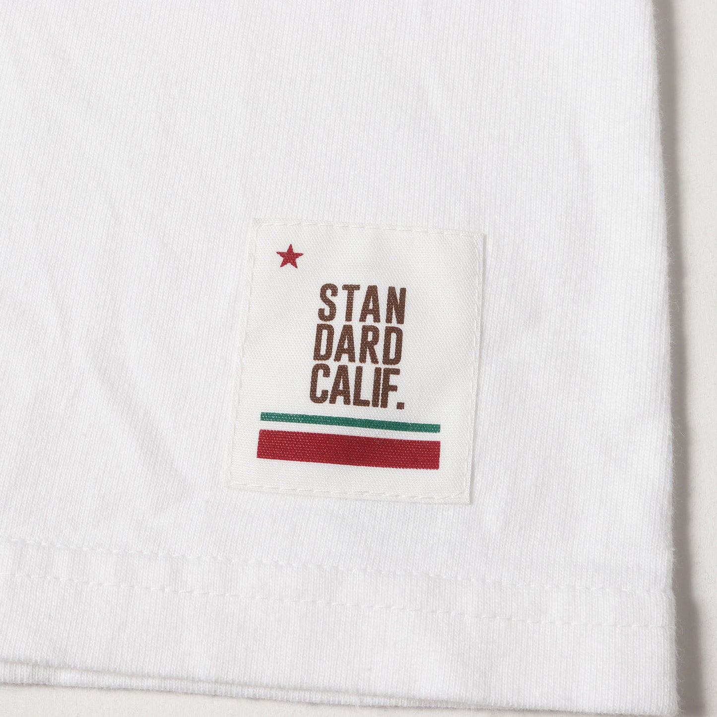 ロゴ ヘビーウェイト ロングスリーブ Tシャツ (SD Heavyweight Logo Long Sleeve)