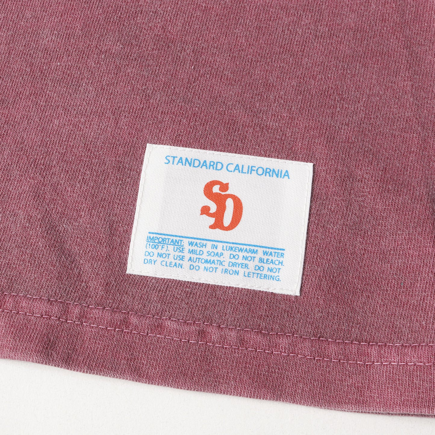 22AW ピグメント染め ウォッシュ加工 カレッジロゴ ヘビーウェイト フットボール Tシャツ (SD HEAVYWEIGHT FOOTBALL LOGO T)