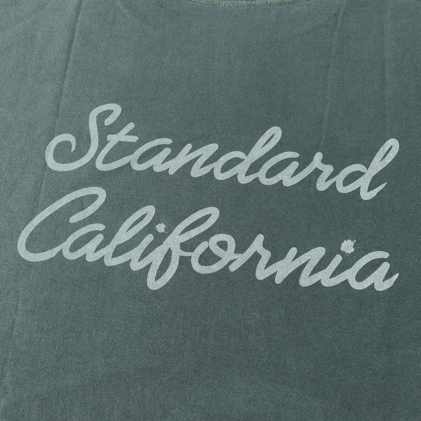 22SS ヒットザロード シールドロゴ Tシャツ (SD Hit The Road Shield Logo T)