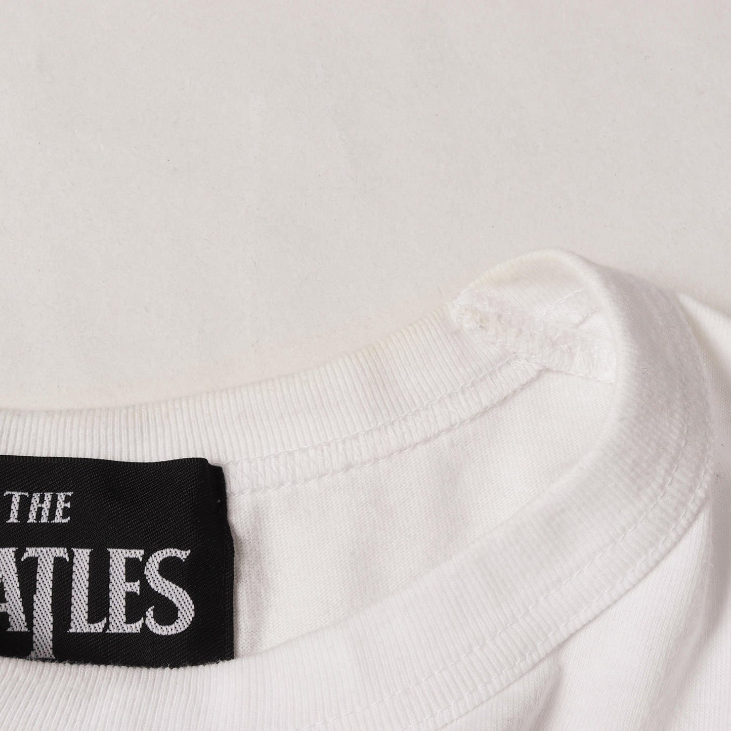 THE BEATLES グラフィック ロゴ Tシャツ / AD2024