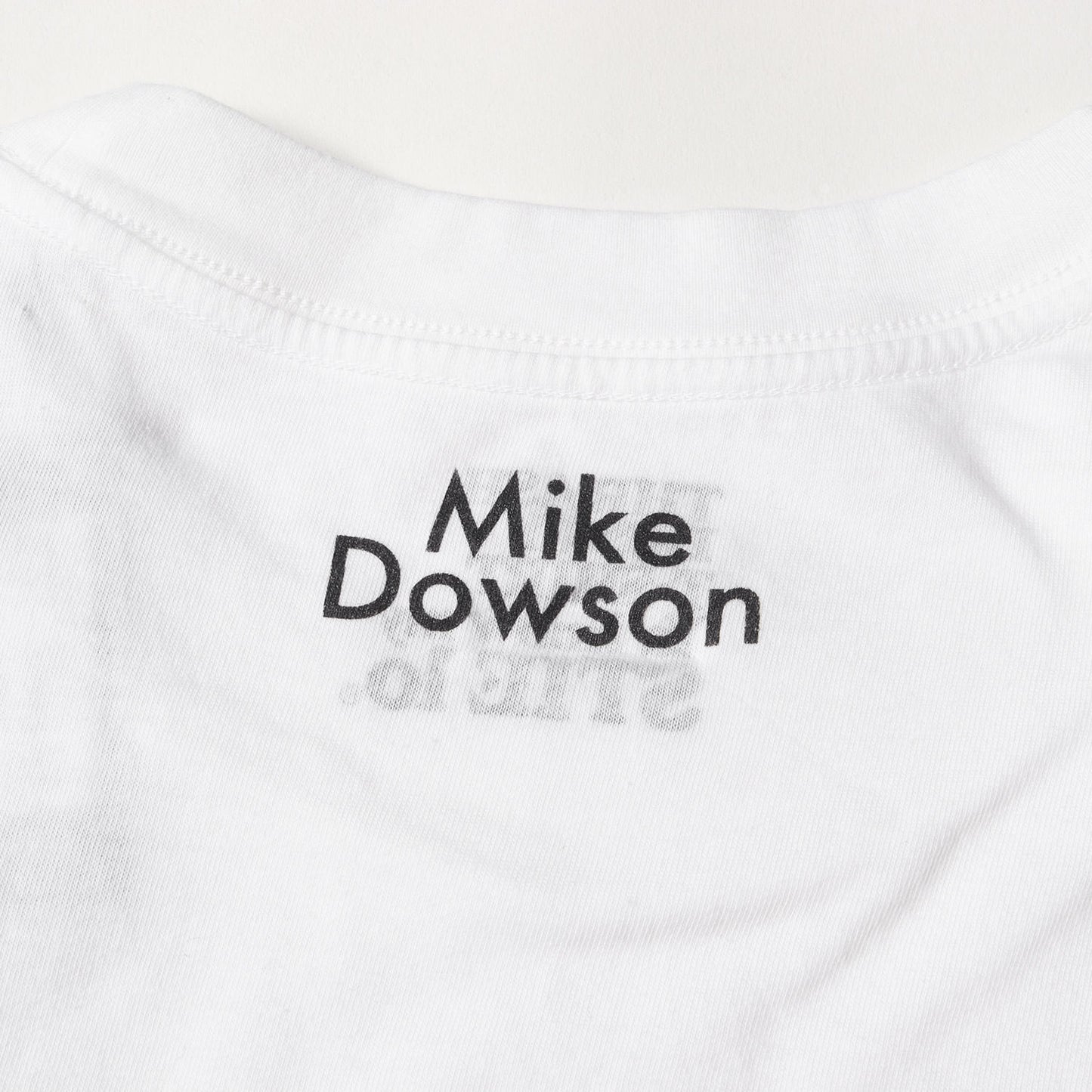 25SS × Stie-lo × Mike Dowson フォトグラフィック Tシャツ (Mike Dowson × Stie-lo Naked Girl Crewneck T-SH 25MND-STL001)