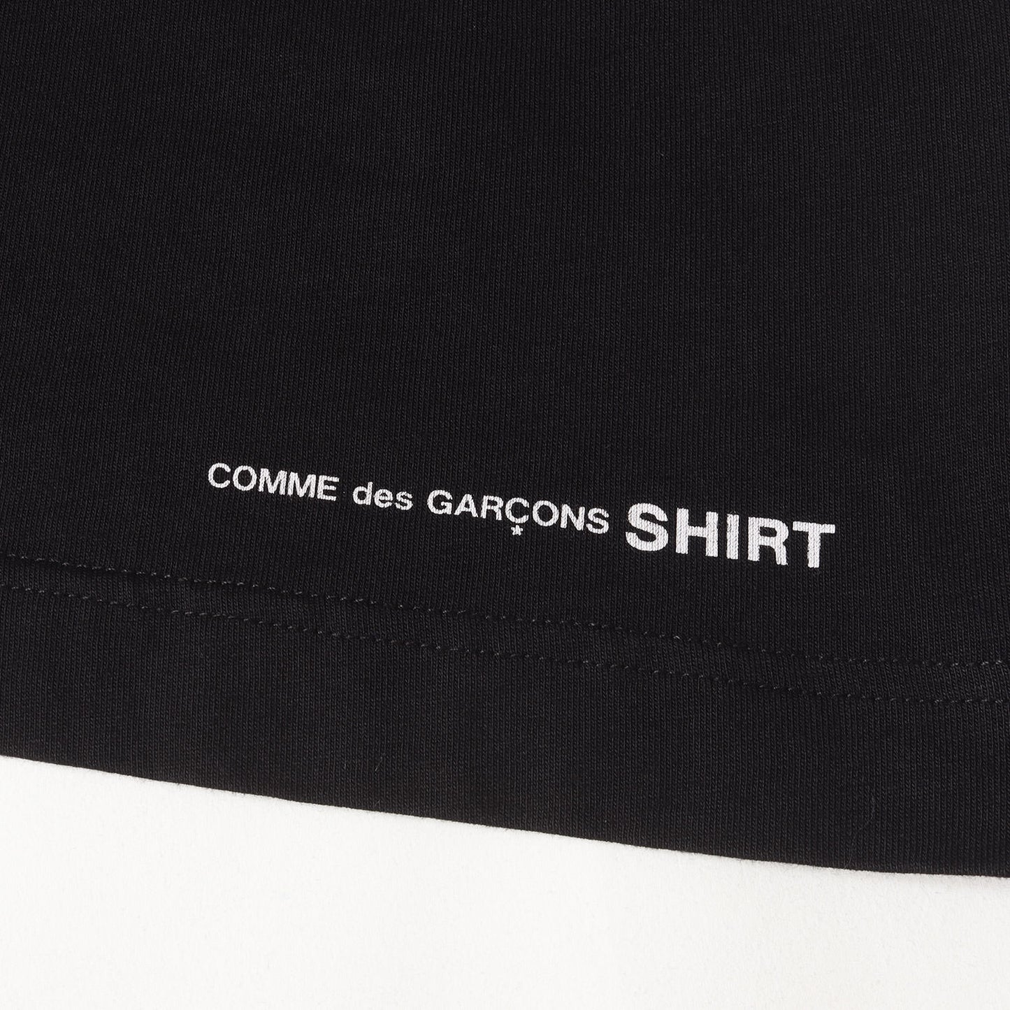 ヘムロゴ プリント バインダーネック Tシャツ (W25117)