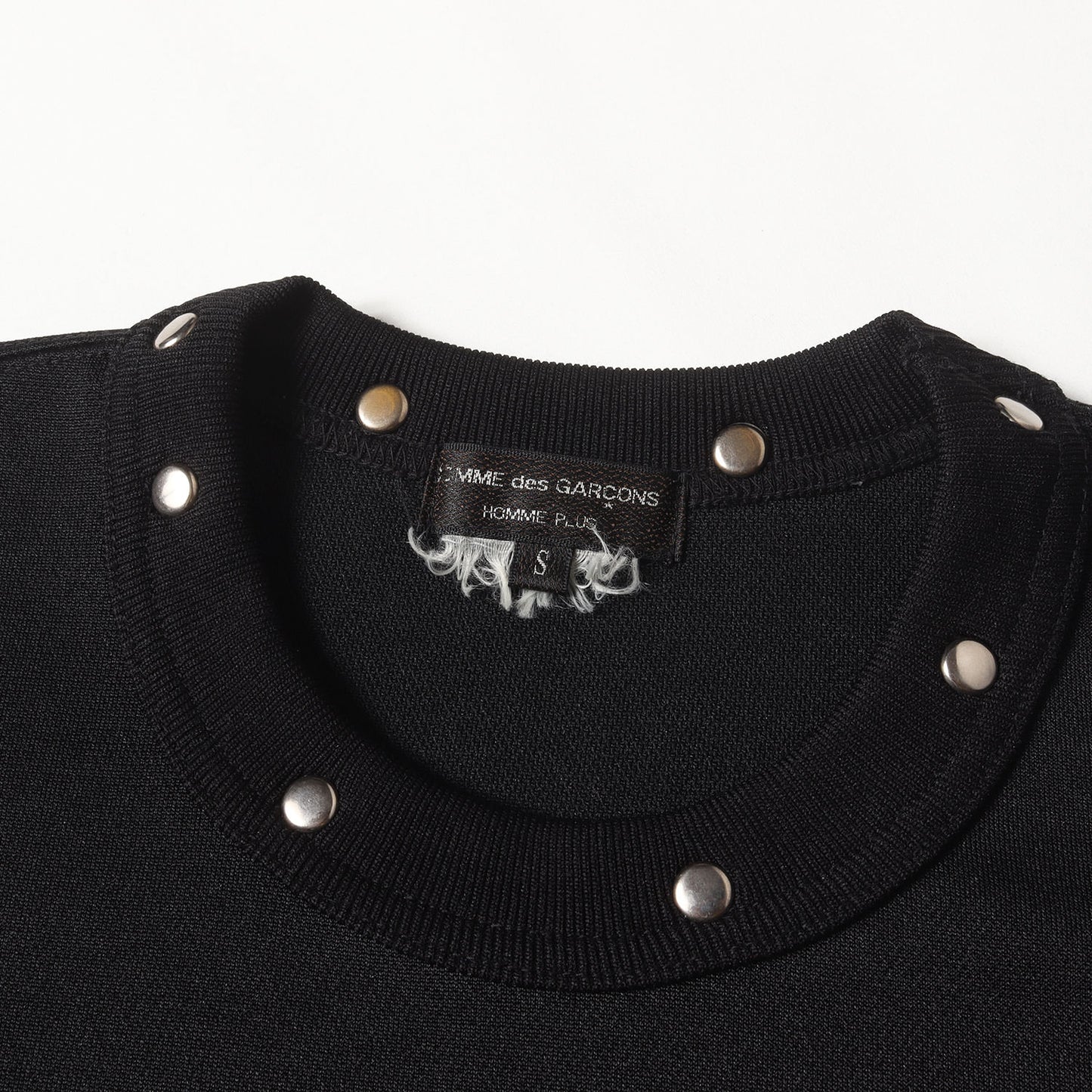 カシメ期 スタッズ ポリ バインダーネック カットソー (PR-T037) / 平和の鎧