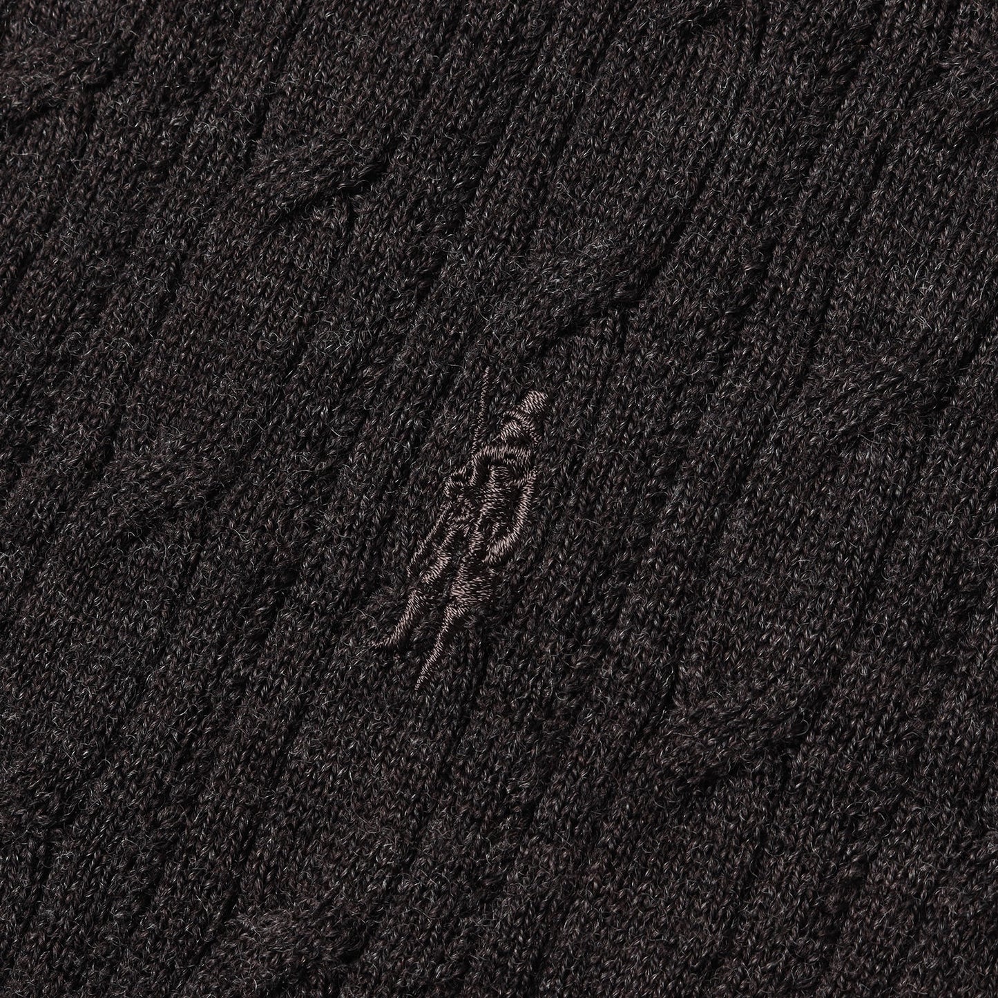 ワンポイント 刺繍 ケーブル ニット (G1N10-800-59)