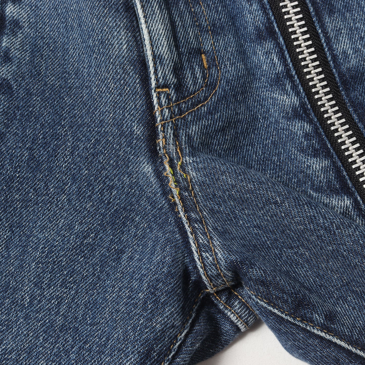 ジップ デザイン デニムパンツ (WASHED DENIM ZIPPED PANTS 2A026-0319-59)