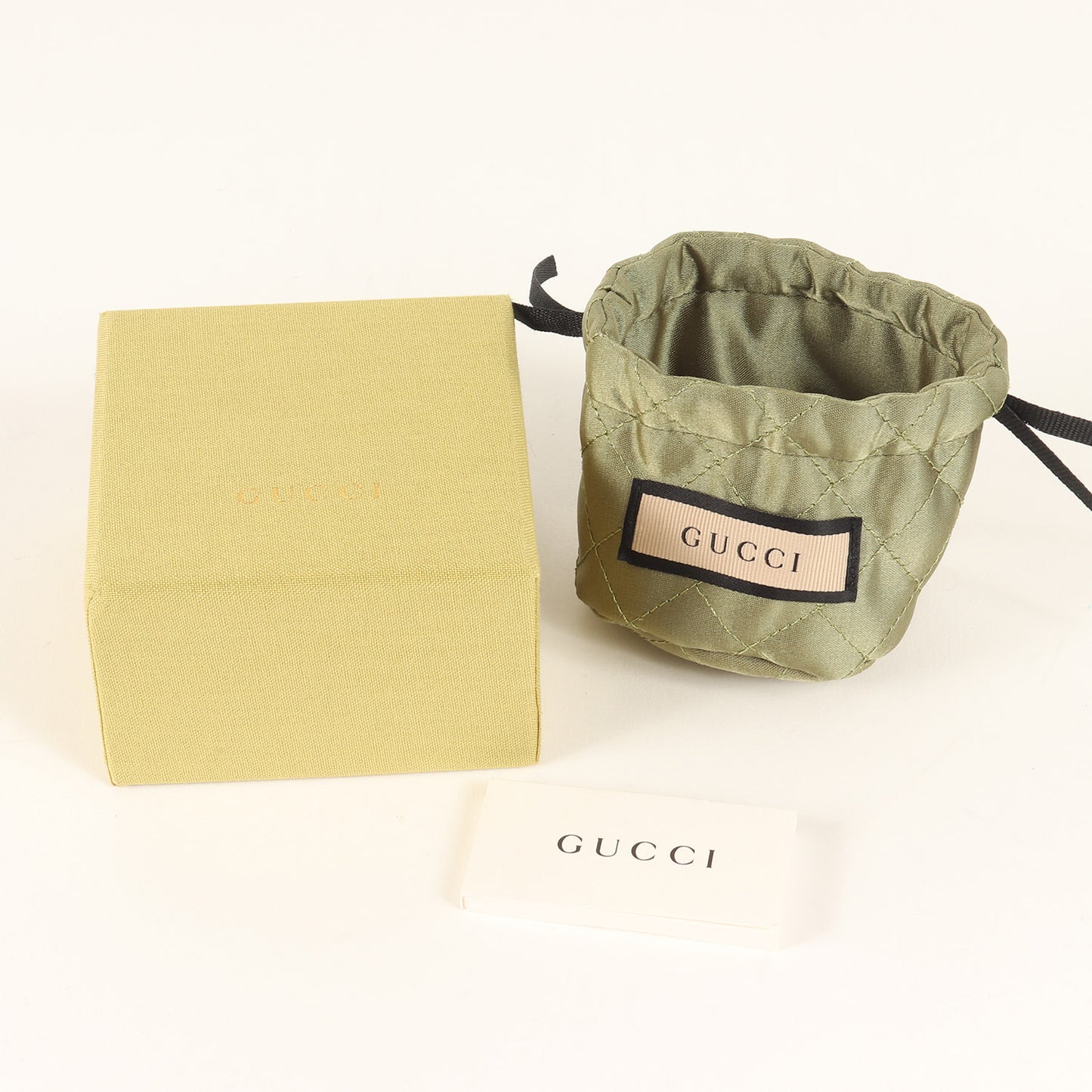 近年モデル ロゴ スクエア シルバー イヤーカフ / 片耳用