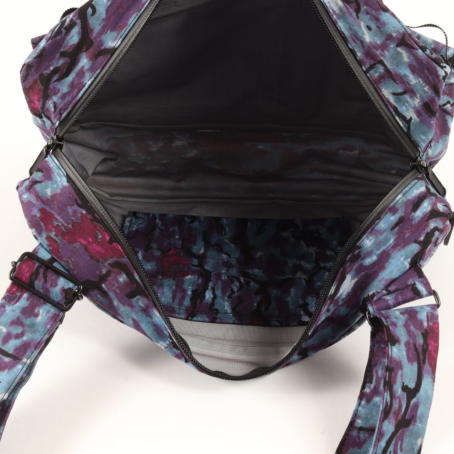 カモ リップストップ ショルダーバッグ (River Trek Bag MR660)