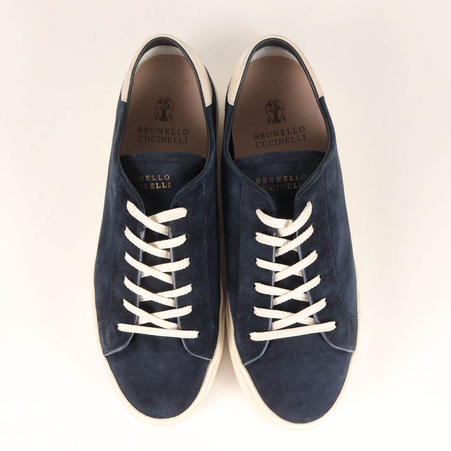 ローカット スウェード スニーカー