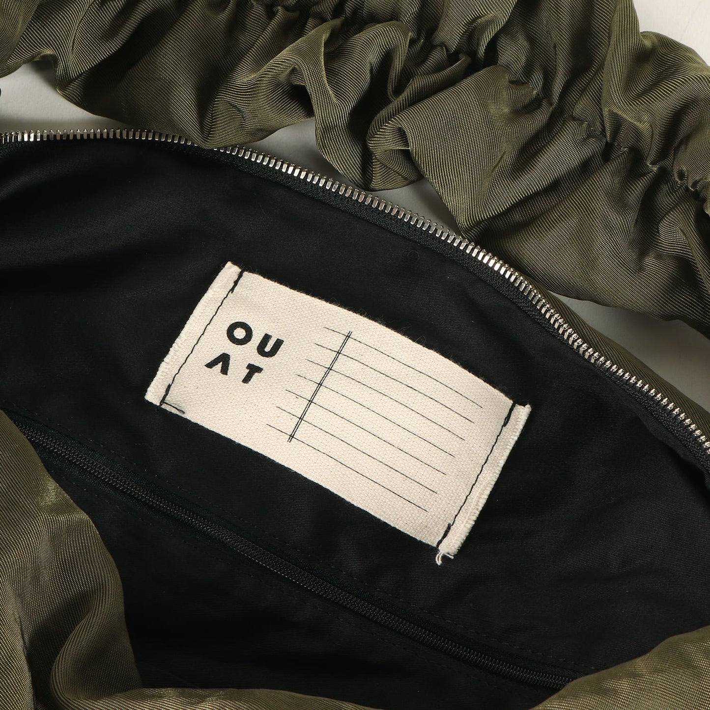 ギャザー ボディ ショルダー バッグ (OFFICE BAG STEEL)