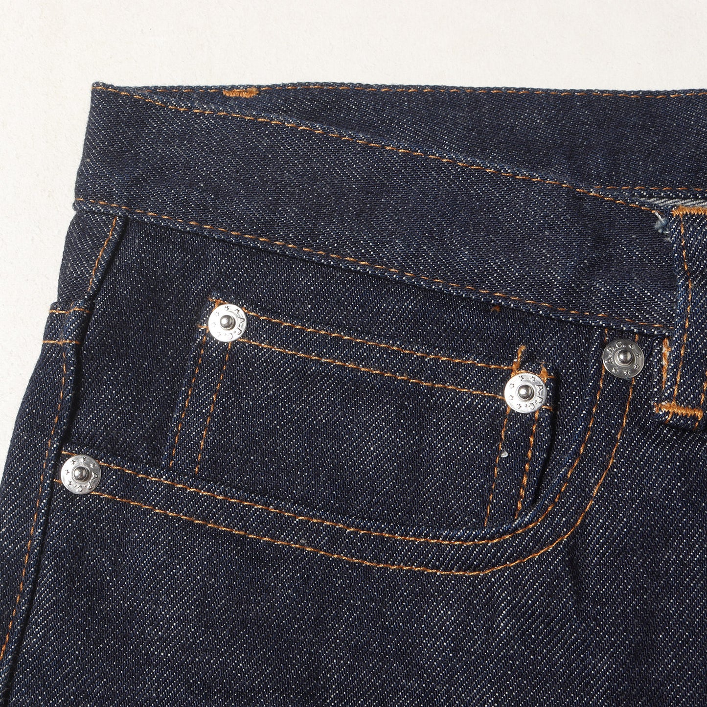 ボタンフライ スキニー デニムパンツ (PETIT STANDARD JEAN DROIT ETROIT)