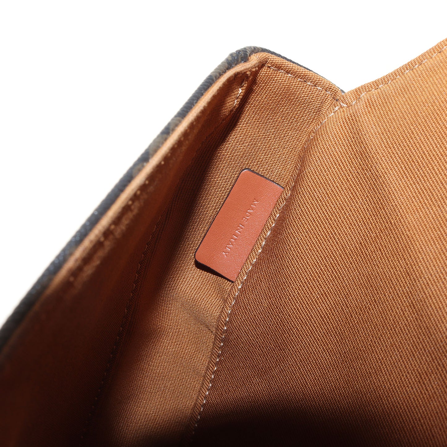 トリオンフ トライアングル ミニ ショルダー バッグ