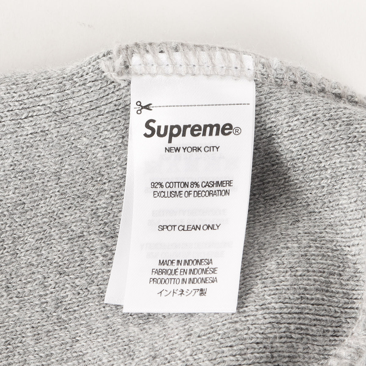 25AW スタッズ ノックアウト ビッグ ロゴ ビーニー (Studded Knockout Big Logo Beanie)