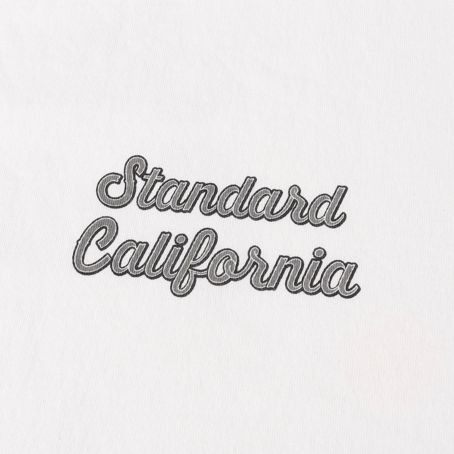 25SS グラフィック ロゴ リンガーネック Tシャツ (SD US Cotton Script Logo Ringer T)