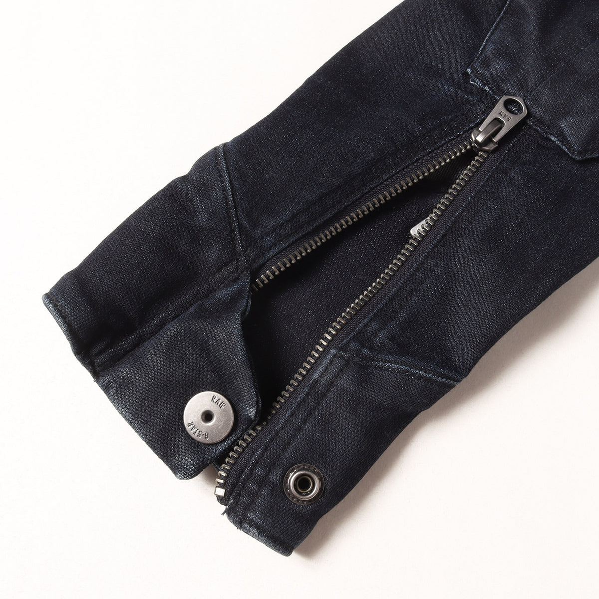 スリム ジップアップ ストレッチデニム トラッカー ジャケット (VODAN SLIM JKT)