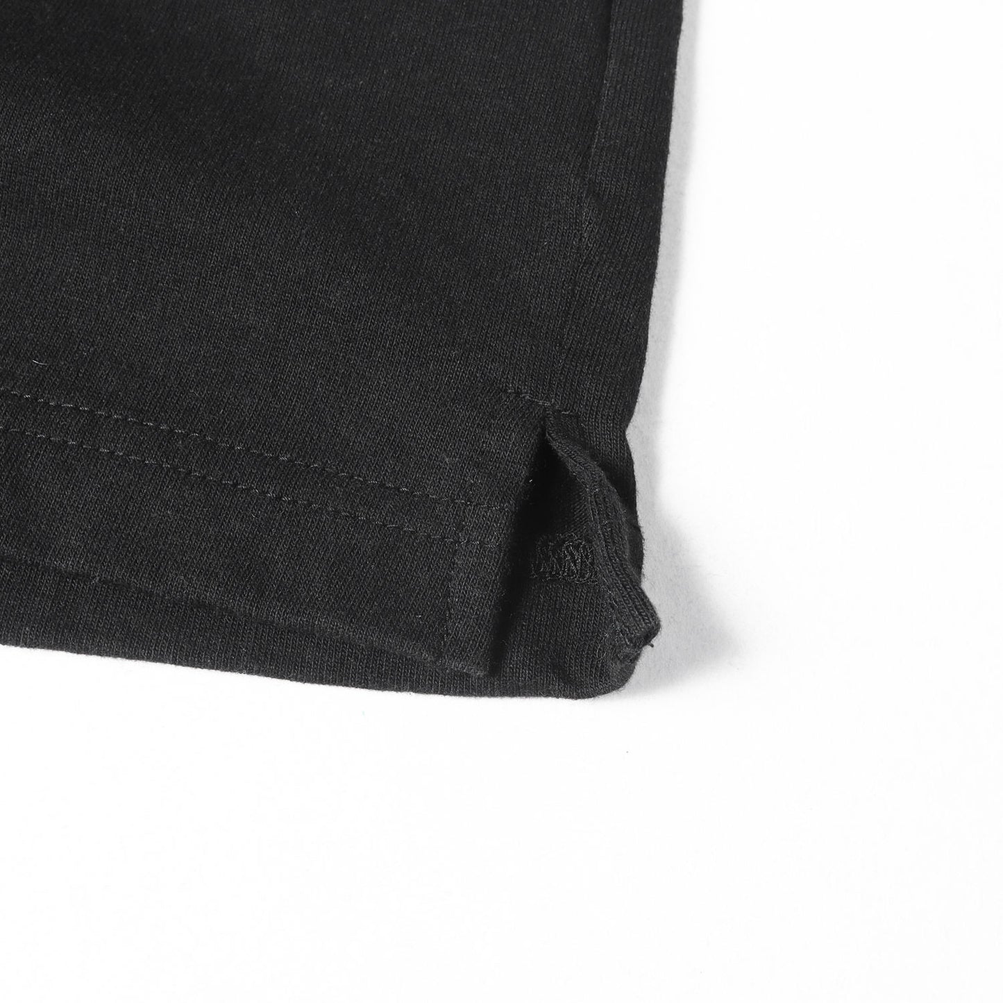 ポケット Tシャツ (Standard Crewneck T-SH)
