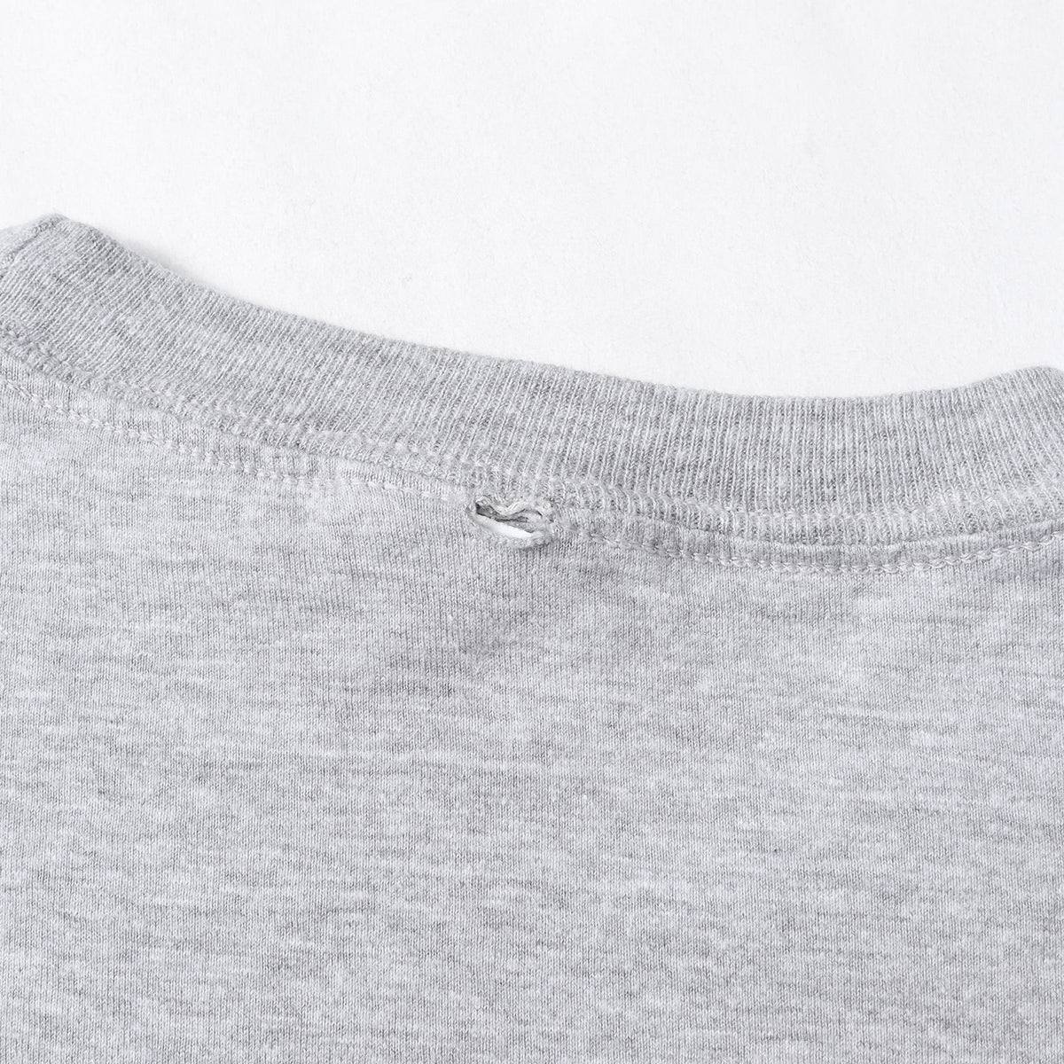 ピンナップガール グラフィック ロゴ ロングスリーブ Tシャツ