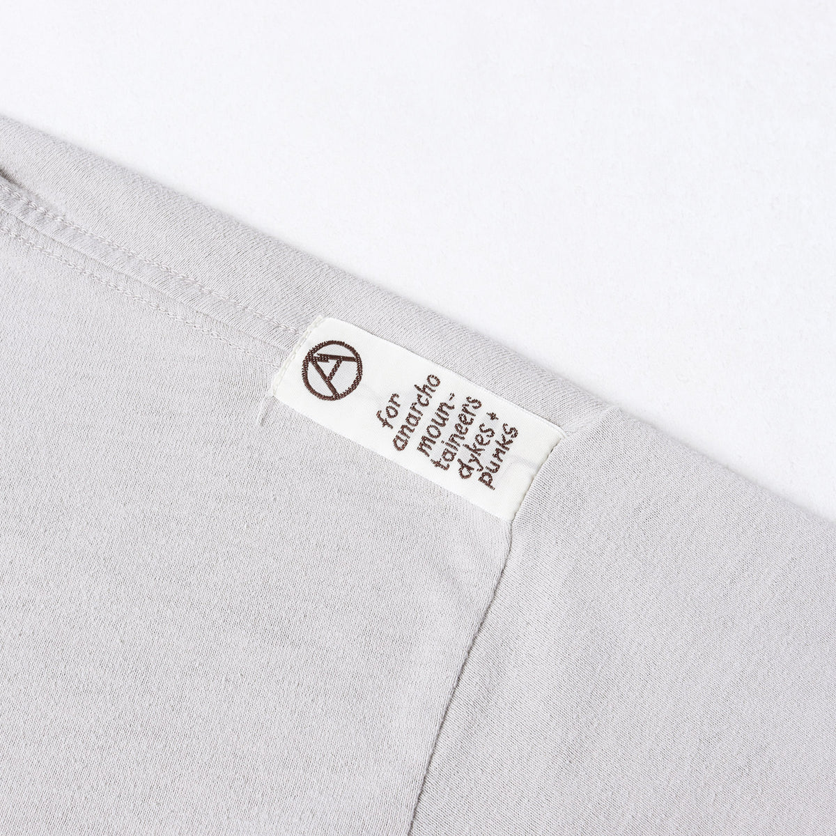 メッセージ ロゴ Tシャツ (Sorry Tee)