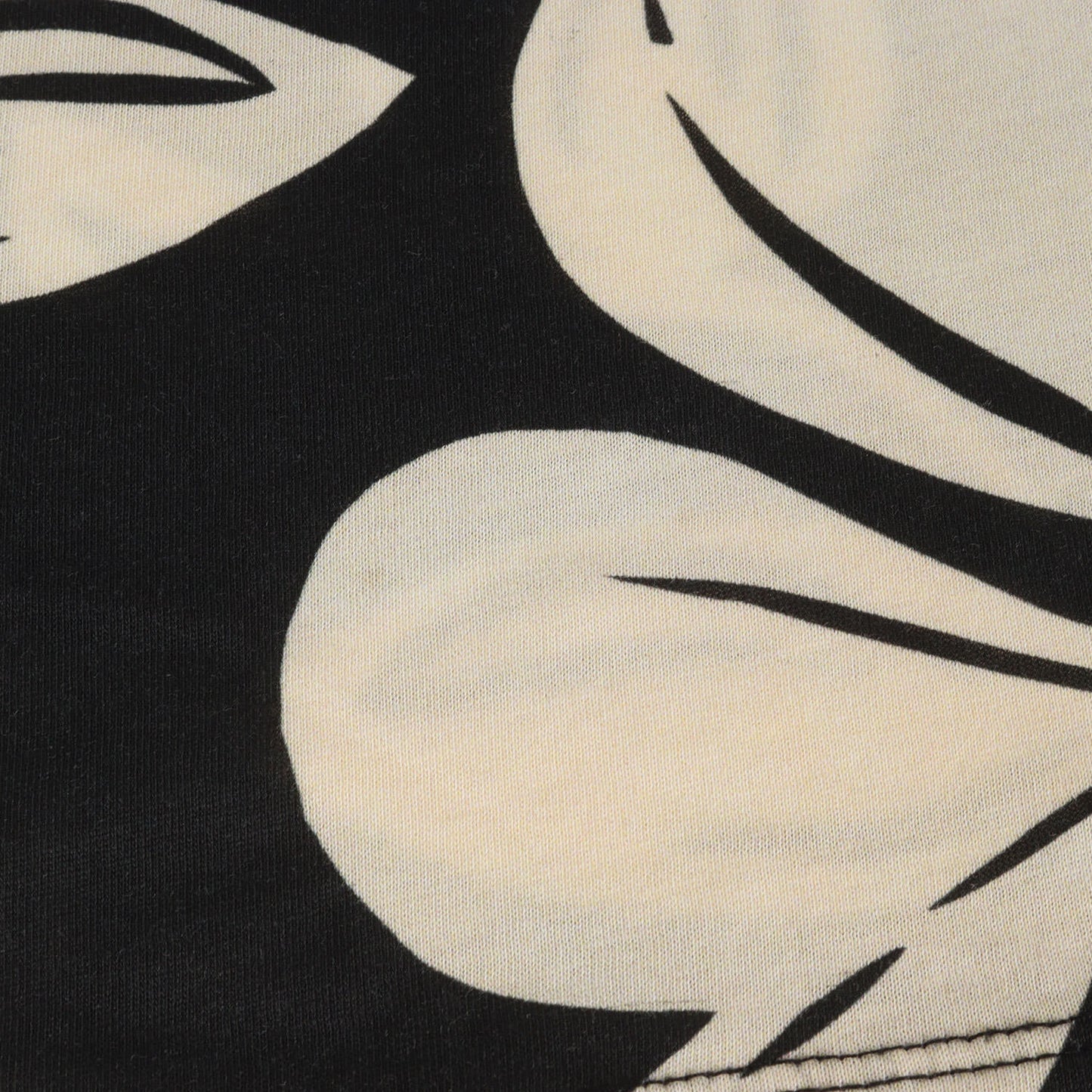 ボタニカル Tシャツ